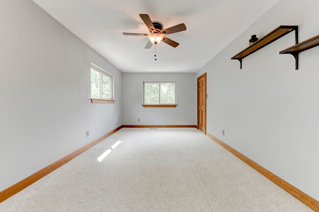 Building Photo - 13918 Hummingbird Ln