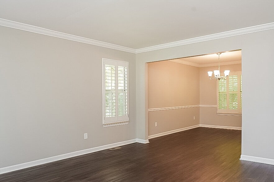 Building Photo - 4200 New Hope Meadow Rd