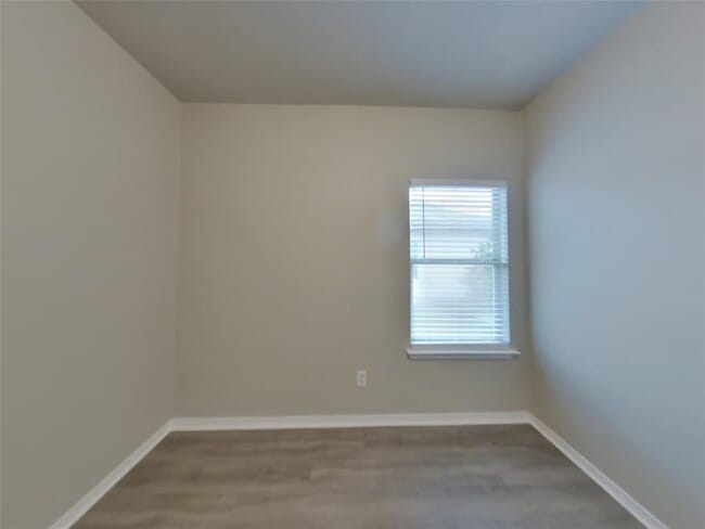 Building Photo - 11602 Morgan's Point St