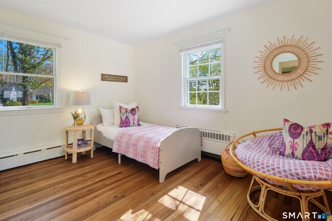 Building Photo - 206 Wolfpit Ave