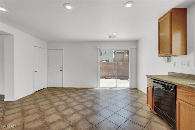 Building Photo - 4693 Ametrine Ct