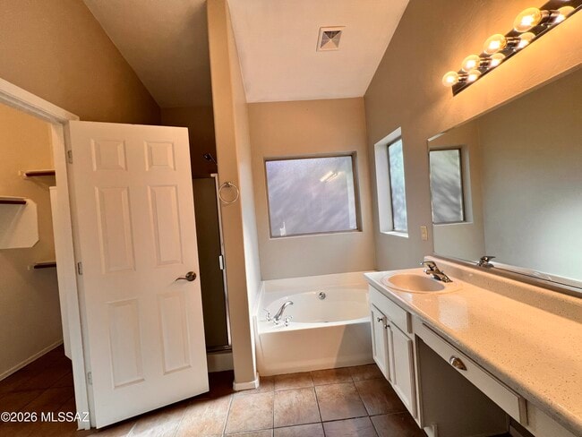 Building Photo - 12188 N Kylene Canyon Dr