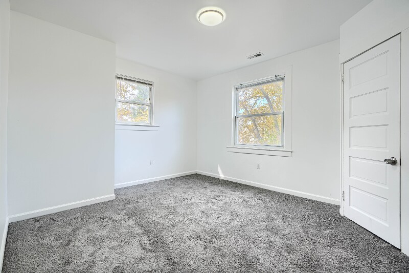 Building Photo - 13 Summerfield Rd