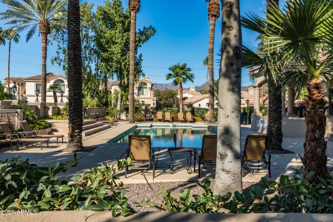 Building Photo - 10113 E Topaz Dr