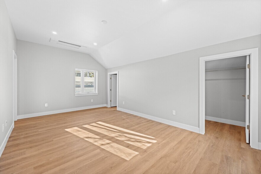 Building Photo - 1112 Miller Pl