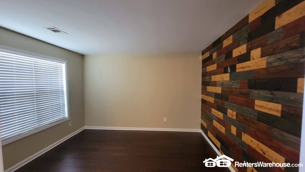 Building Photo - 1165 Amhearst Oaks Dr