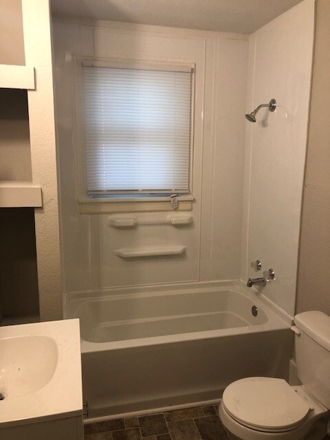 Building Photo - Studio Apartment For Rent in Newton! New Photos Coming Soon.