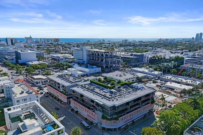 Building Photo - 1220 17th St