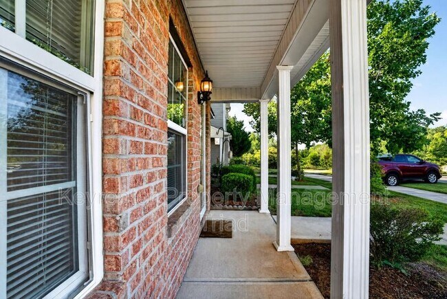 Building Photo - 1168 Brooksridge Way
