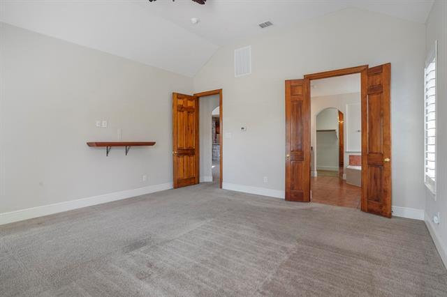 Building Photo - 446 High Point Dr