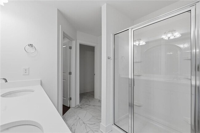 Building Photo - 2244 Mulsanne Dr