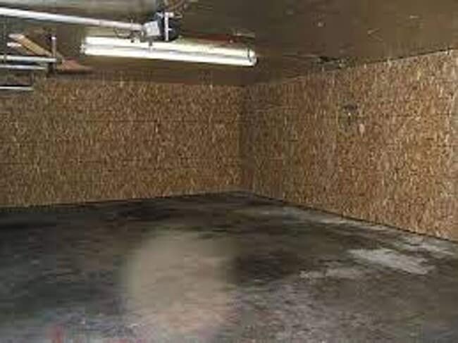 Building Photo - 3 bedroom, 1 bath Home, In Loveland.