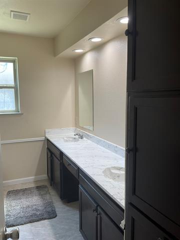 Building Photo - 1709 Ocho Rios Ct