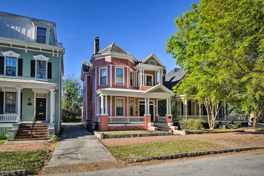 Building Photo - 262 Greene St