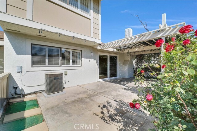 Building Photo - 48 Wetstone