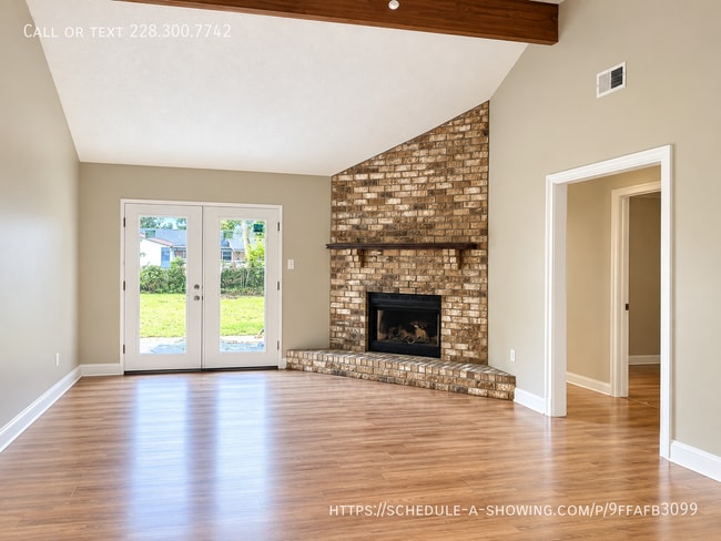 Building Photo - 9004 Warbler Ave