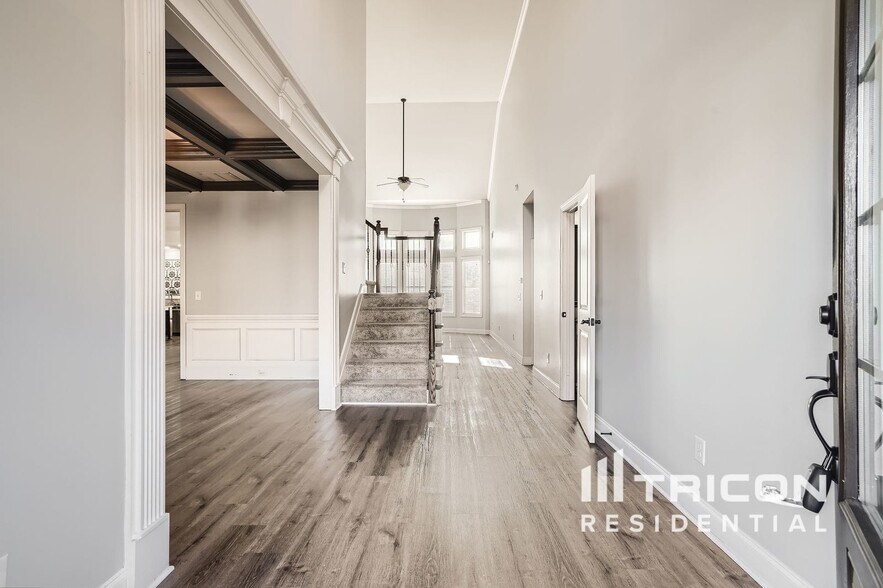 Building Photo - 1431 Ashbury Park Dr NE