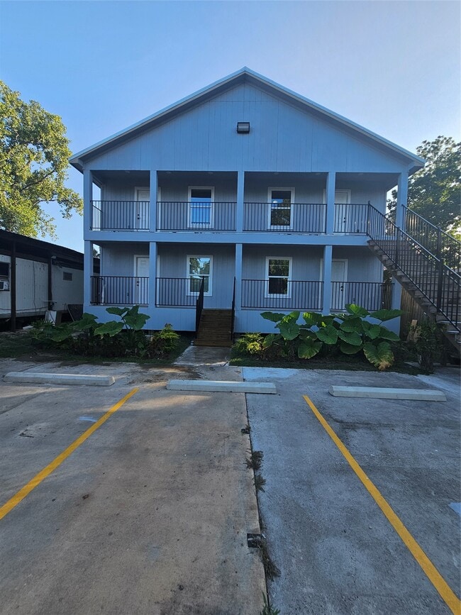 Building Photo - 4724 4th St
