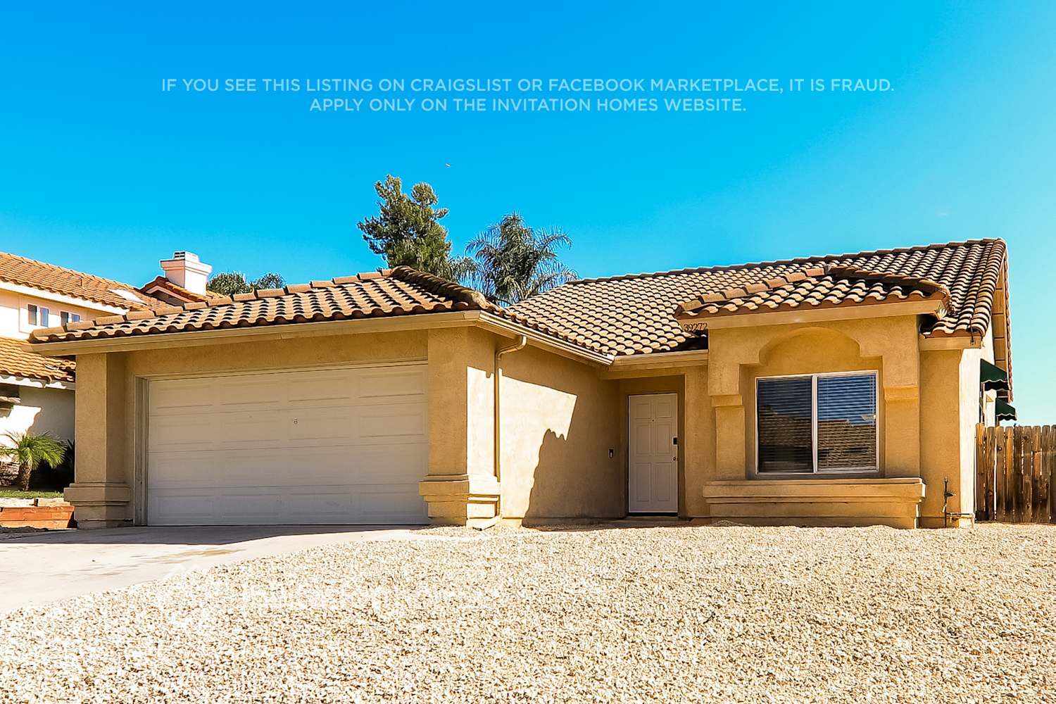 Building Photo - 39272 Vía Lar