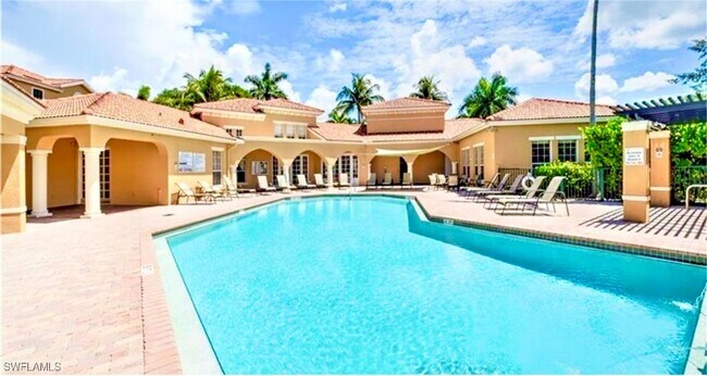 Building Photo - 8687 River Homes Lane