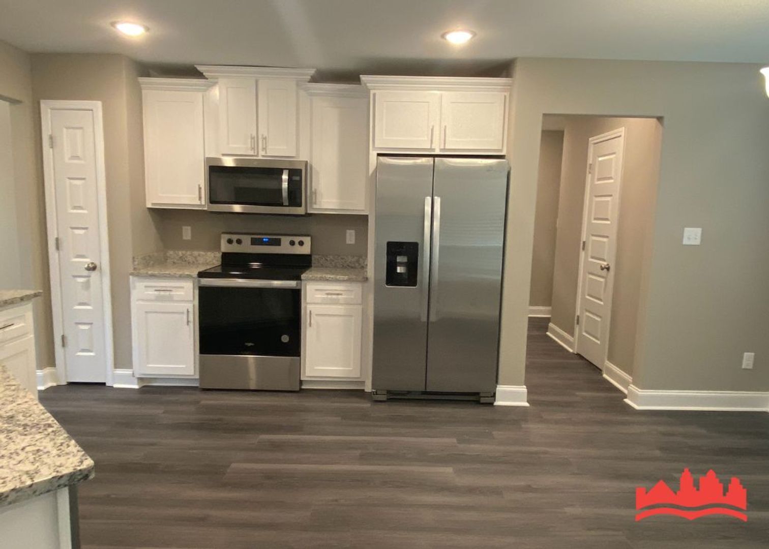 Building Photo - Beautiful newly built single family home i...