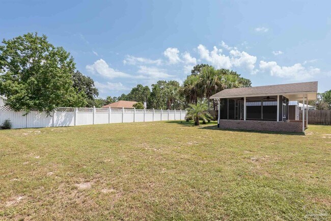 Building Photo - 2010 Eagle Ln