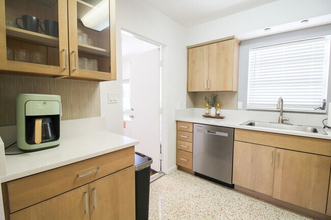 Building Photo - West of Trail Mid-Century Gem with New Designer Kitchen & Oversized Corner Lot