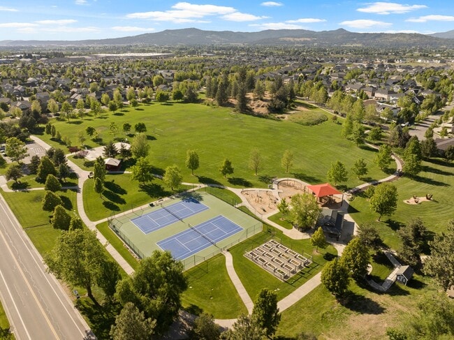 Building Photo - 1790 N Winchester St