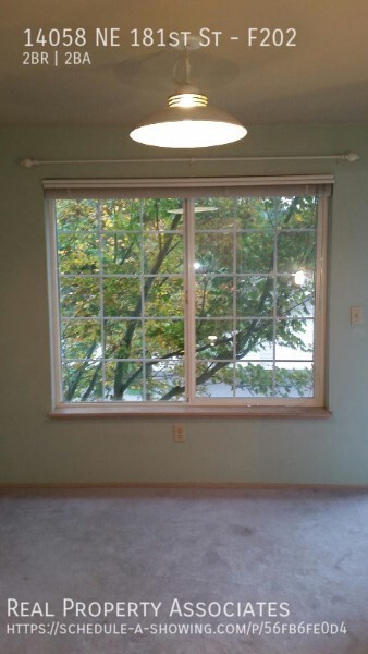 Building Photo - 2 Bed Woodinville Condo