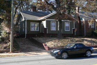 Building Photo - 163 Moreland Ave SE