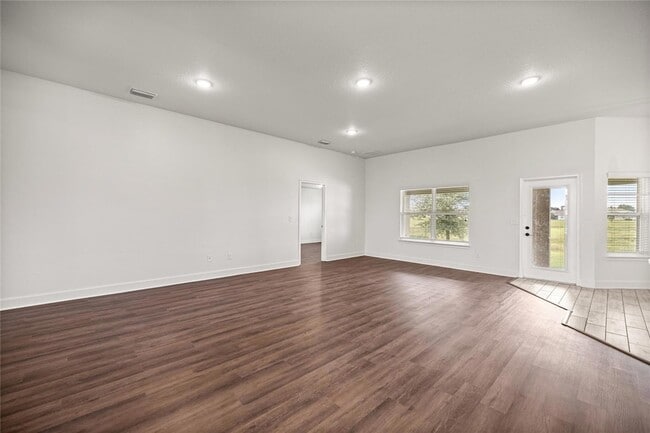 Building Photo - 5826 SW 83rd Ln