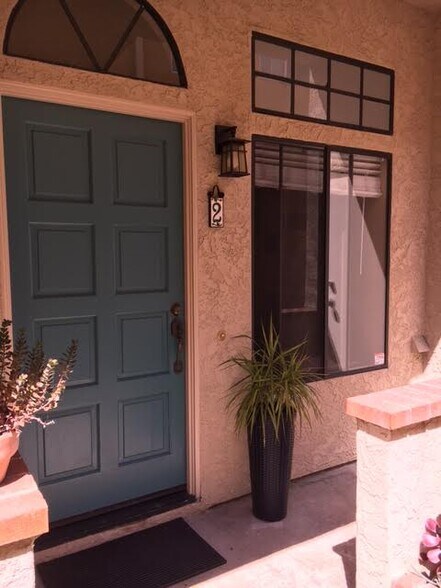 First floor unit - 4641 Campus Ave