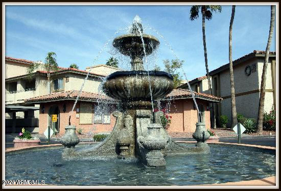 Building Photo - 10410 N Cave Creek Rd