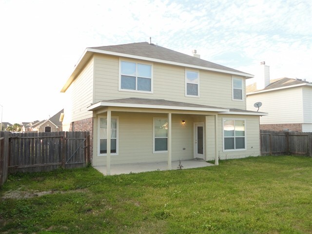 Building Photo - 1631 Laura Anne Dr