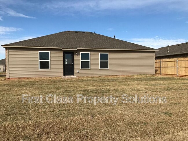 Building Photo - 1716 West Antler Way