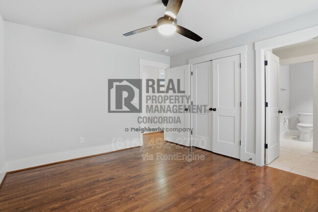 Building Photo - 1607 10th Ave N