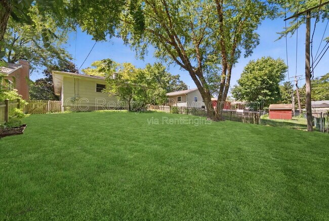 Building Photo - 1388 Gardina Vista