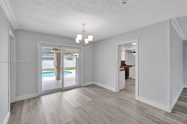 Building Photo - 5031 SW 88th Terrace