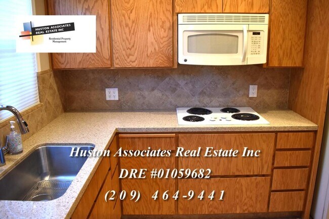 Building Photo - 141 W Sonoma Ave