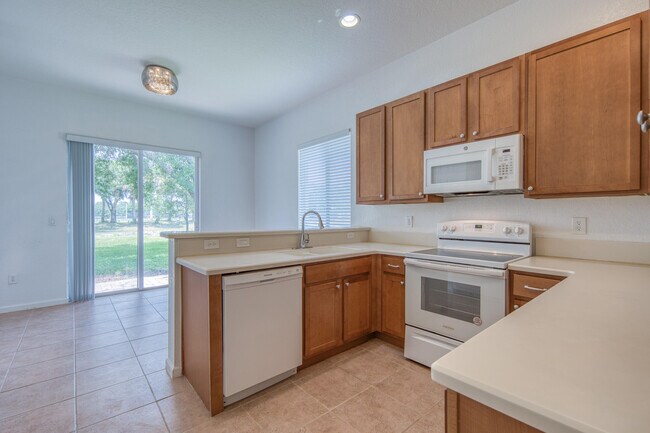 Building Photo - 139 2 Pine Dr