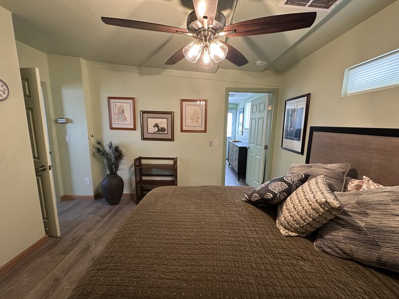 Photo from the bedroom - the living room is to the left. Bathroom to the right. - 400 Main St