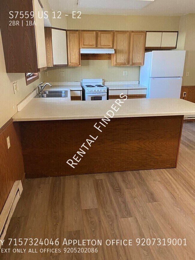 Building Photo - S7559 US-12