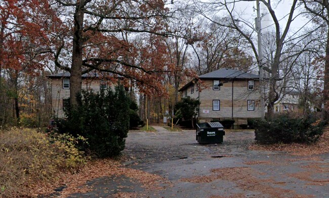 Building Photo - 48 Nelson Dr