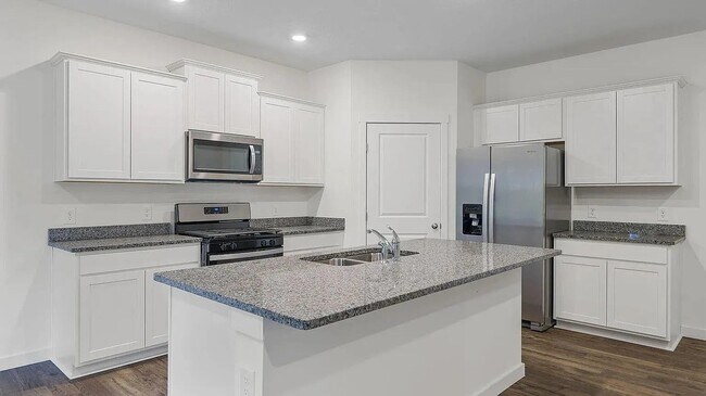 Building Photo - Newly built home