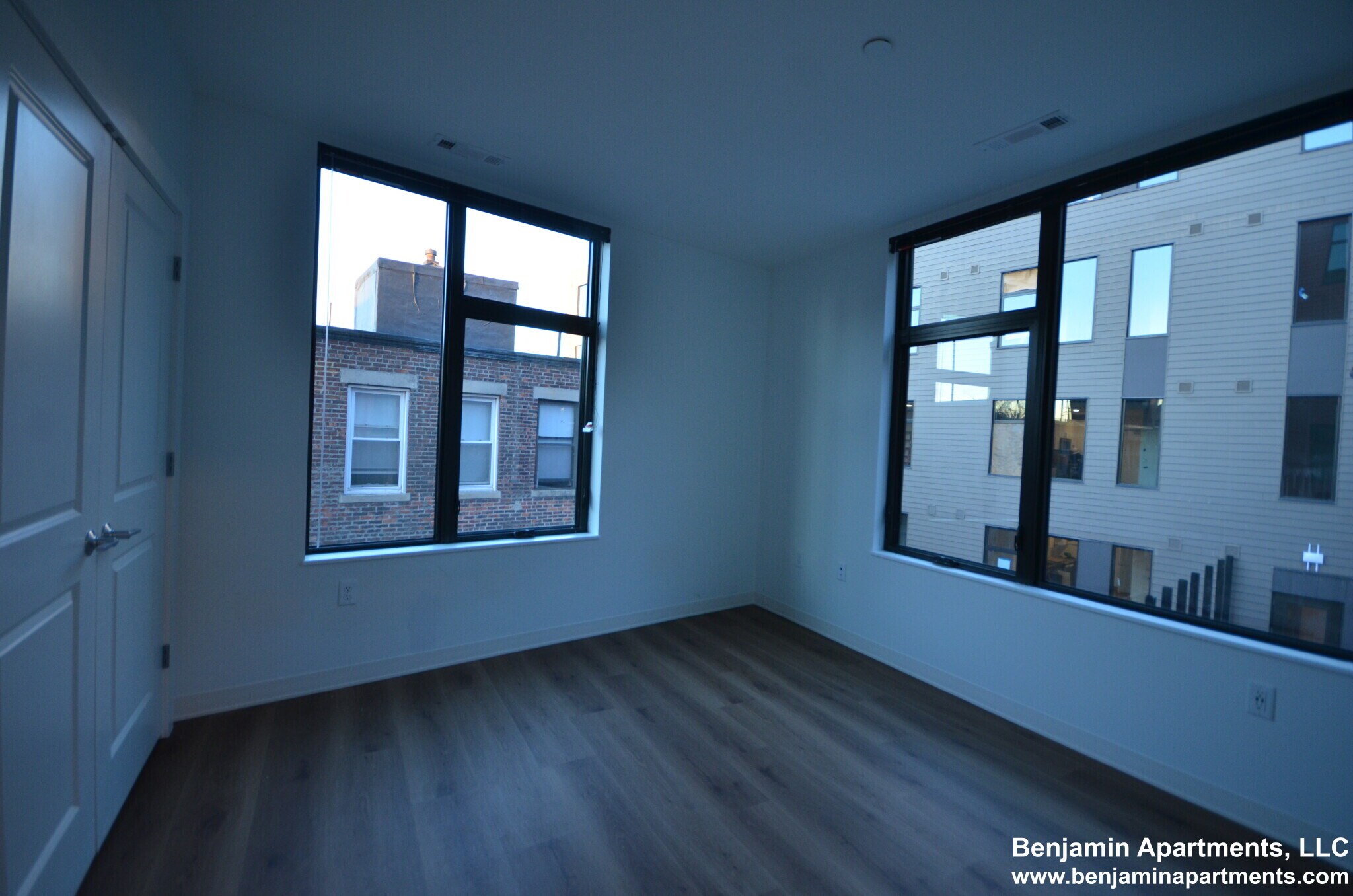 Building Photo - 89 Brighton Ave