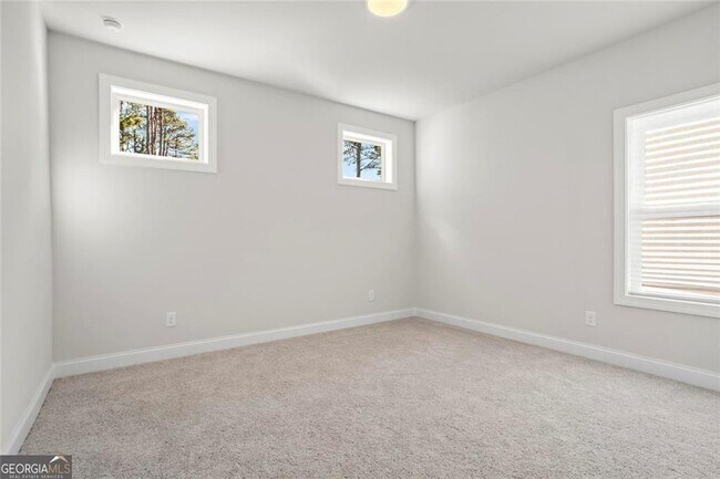 Building Photo - 491 Pearl St