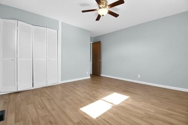 Building Photo - 4344 Broadhurst Dr