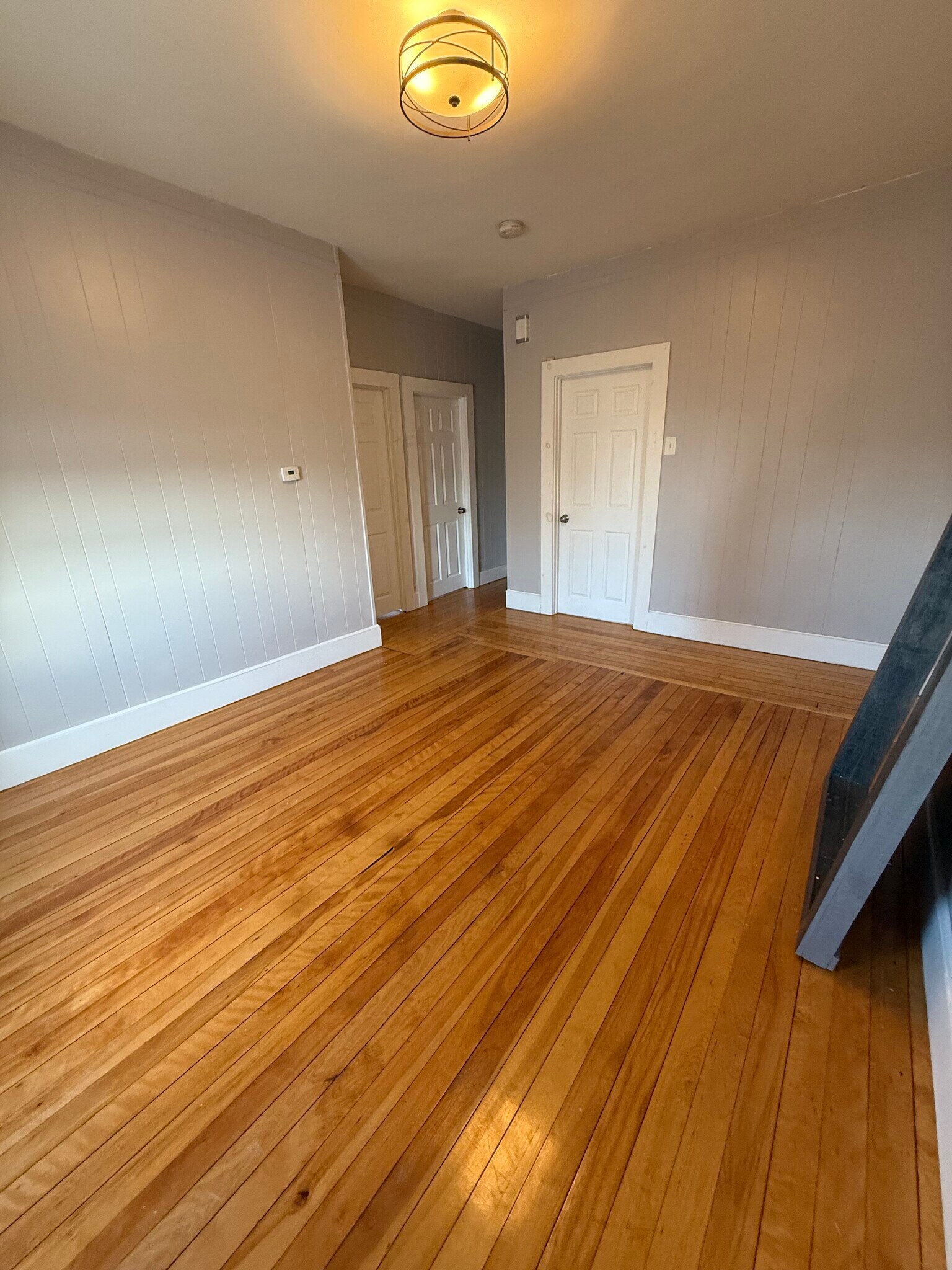 Living room - 60 School St