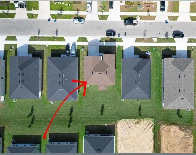 Building Photo - 1327 Normandy Dr