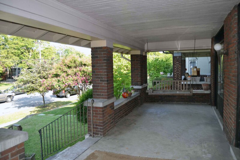 Building Photo - 2217 Belmont Blvd